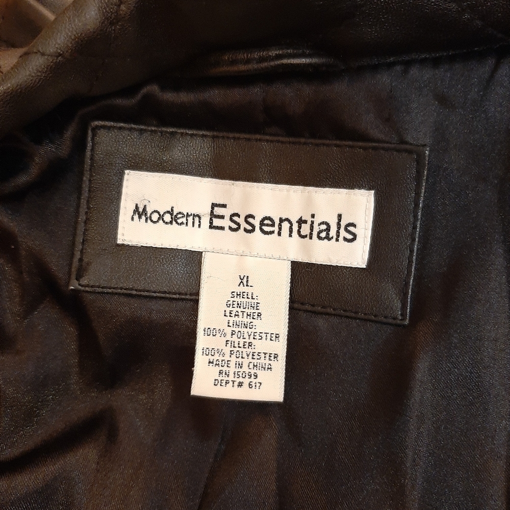 Modern Essentials leather jacket - Picture 3 of 7